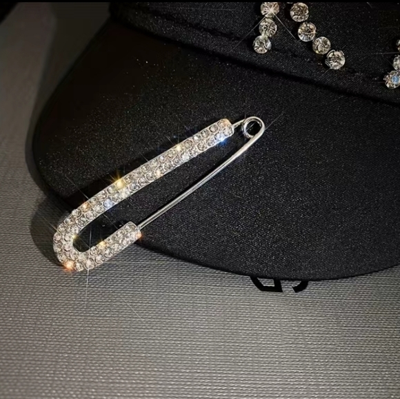 Rhinestone Safety Pin Brooch Pin - Picture 5 of 5